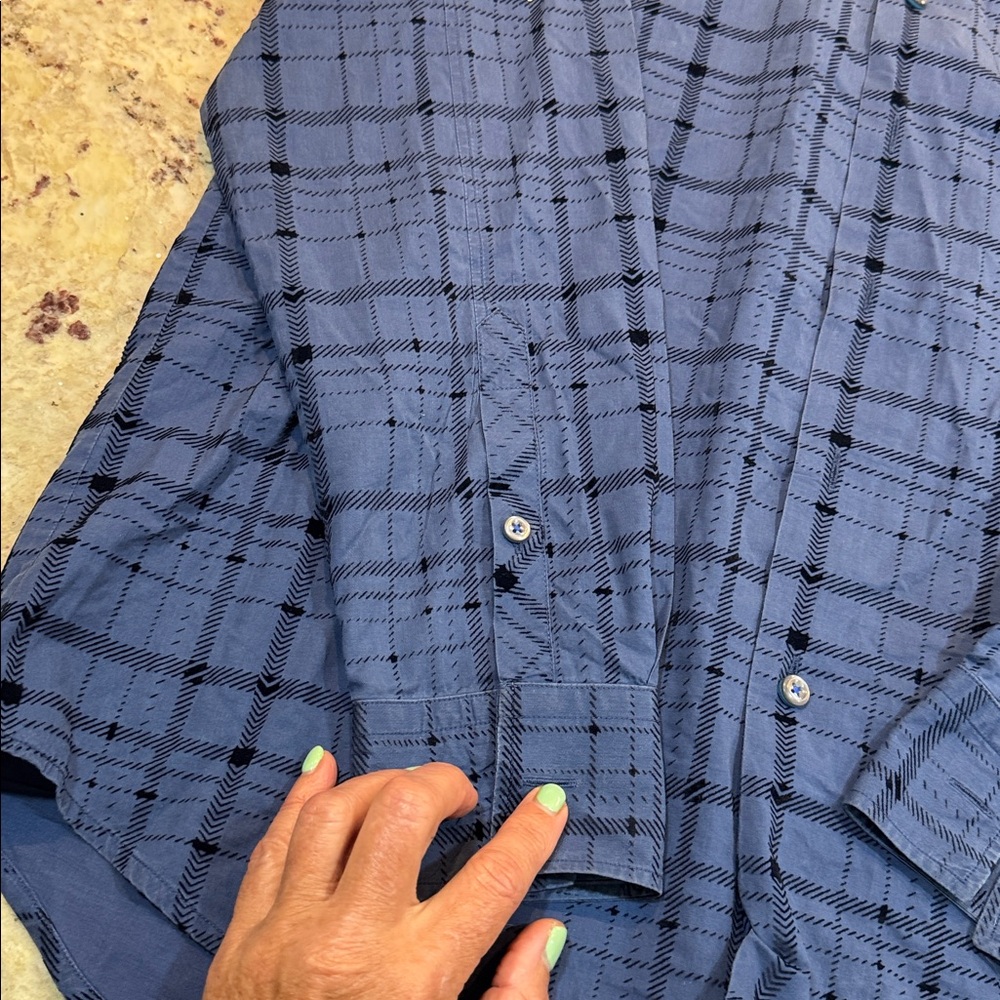 Tommy Bahama Men’s-long-sleeve,plaid button-up shirt Blue/Black Size Small - Picture 5 of 11